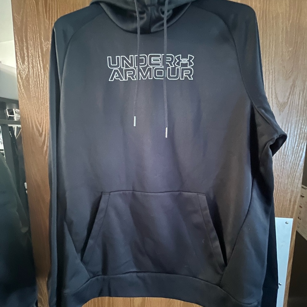 Under Armour Black Hoodie Sweatshirt Never Worn